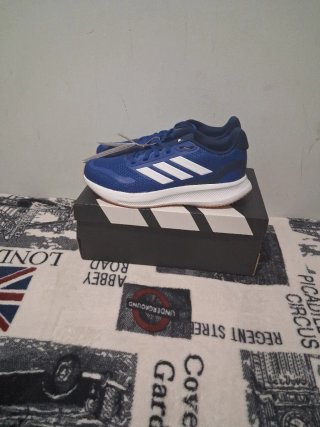 Zapatillas Adidas Azul y Blanco