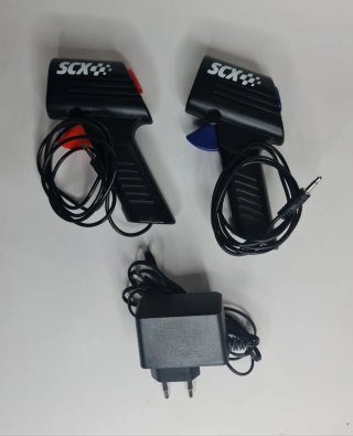 Mandos y Transformador Scalextric Compact