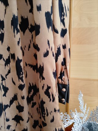 Abito Koralline Beige/Nero Tg 44 - Manca Bottone
