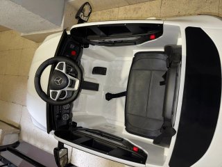 Coche eléctrico niño