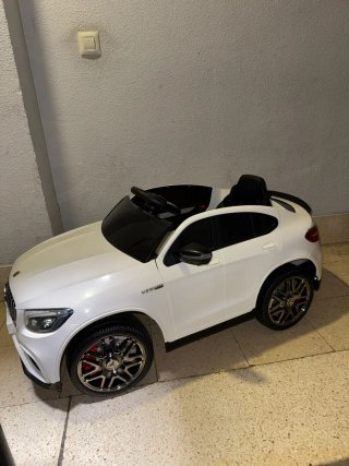Coche eléctrico niño