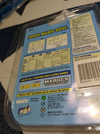 Mini Classics Super Mario Bros. MGA