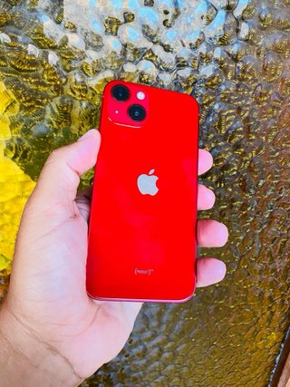 iPhone 13 128GB Rojo - Como Nuevo