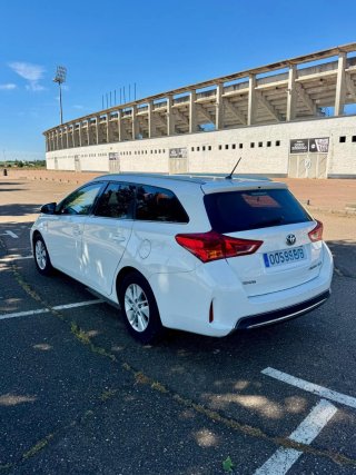 Toyota Auris 2013