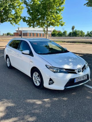 Toyota Auris 2013