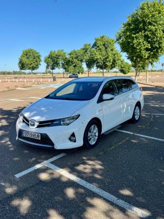 Toyota Auris 2013