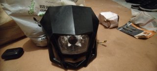 Farolete Preto Plástico Polisport