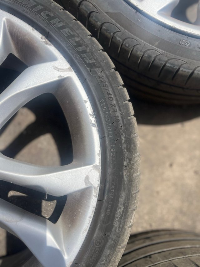 Ruedas Volkswagen 225/40ZR18