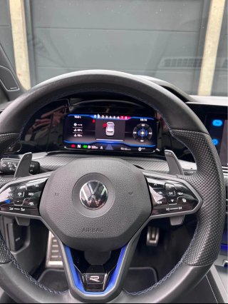 Volkswagen Golf 2023