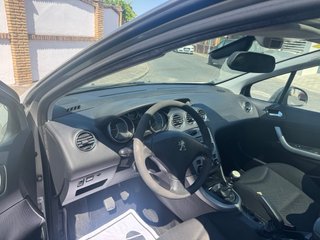 Peugeot 308 2013