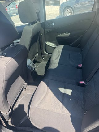 Peugeot 308 2013