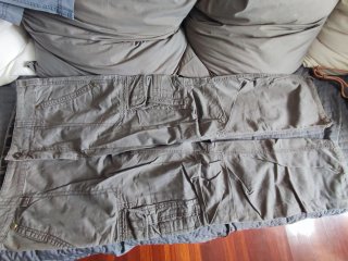 Pantalón  multi bolsillos  hombre