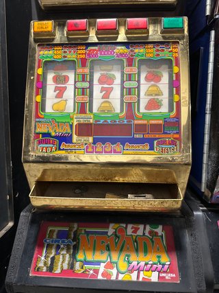 Máquina Tragaperras Cirsa Nevada Mini