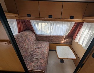 Caravana Burstner 400tk - 750kg