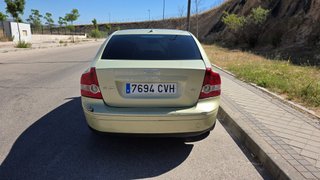 Volvo S40 2004
