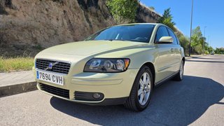 Volvo S40 2004