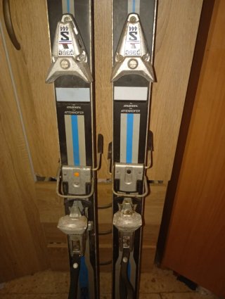Esquís Atenhofer Años 70