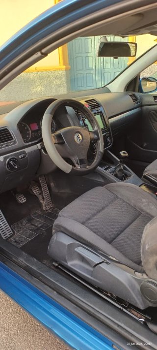 Volkswagen Golf 2005