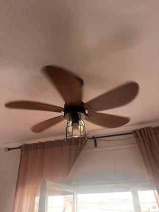 Ventilador de techo Chicago con lámpara - FARO Bcn