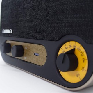 Aiwa radio altavoz portátil bluetooth manos