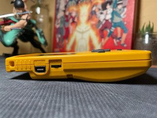 Nintendo Game Boy Color Amarilla