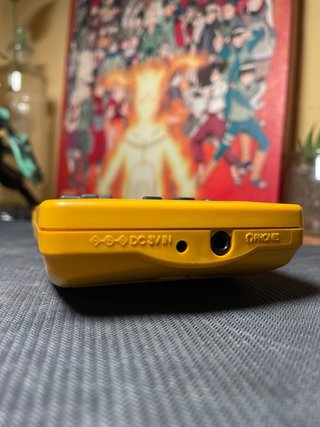 Nintendo Game Boy Color Amarilla