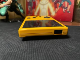 Nintendo Game Boy Color Amarilla