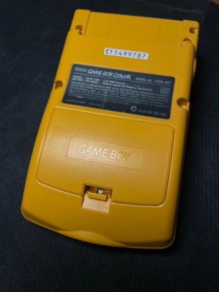 Nintendo Game Boy Color Amarilla