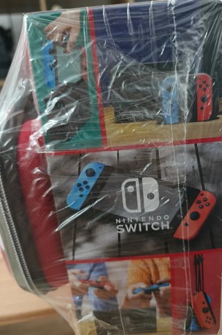 Nintendo Switch Roja Precintada + Funda + Juego
