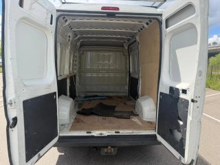Peugeot boxer  hdi 2011 120 HP 88kw L2H2 + 2 llave