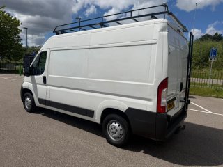 Peugeot boxer  hdi 2011 120 HP 88kw L2H2 + 2 llave
