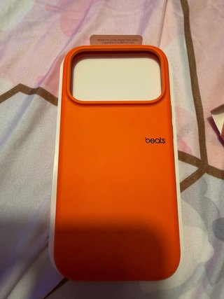 Funda Beats iPhone 17 Pro MagSafe