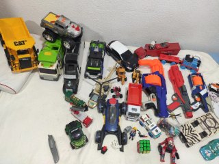 Lote de juguetes para niños