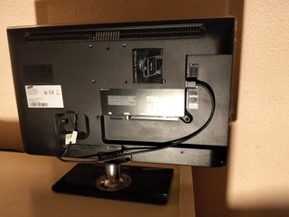 Samsung TV Full HD 22 Smart TV