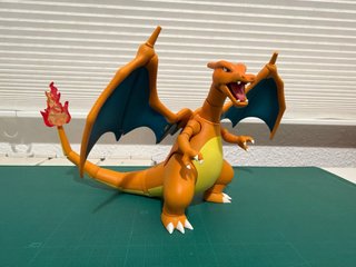 Figura D-Arts Charizard