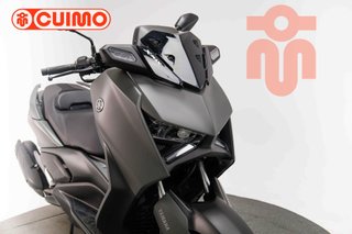 YAMAHA XMAX 125