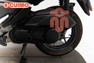 YAMAHA XMAX 125