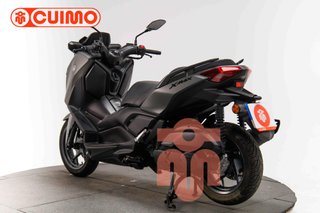 YAMAHA XMAX 125