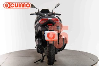 YAMAHA XMAX 125