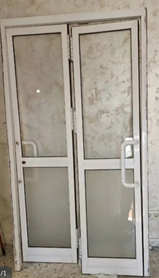 Puerta doble aluminio blanco cristal