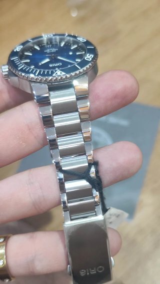 Reloj Oris Aquis 41.5mm Azul Calibre 400