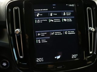 Volvo XC40 T4 Twin Recharge Inscription Auto 155 kW (211 CV)