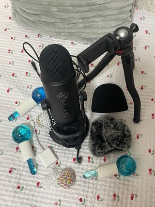 Micrófono Blue Yeti + Accesorios