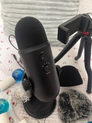 Micrófono Blue Yeti + Accesorios