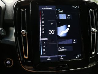 Volvo XC40 T4 PHEV Recharge Core Auto 155 kW (211 CV)