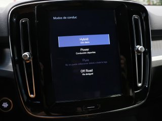 Volvo XC40 T4 PHEV Recharge Core Auto 155 kW (211 CV)