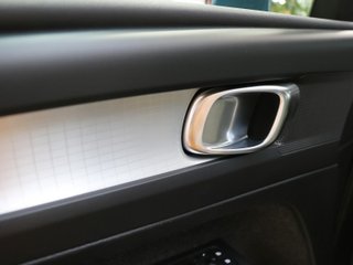 Volvo XC40 T4 PHEV Recharge Core Auto 155 kW (211 CV)