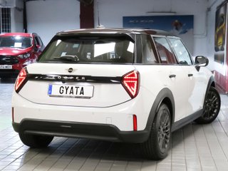 MINI MINI Cooper 5 Puertas C 115 kW (156 CV)