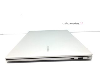 pc portatil samsung np340xna, snapdragon 7c+ gen 3, 4gb ram, 128gb ssd, grafica compartida