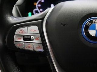 BMW iX3 80 kWh 210 kW (286 CV)